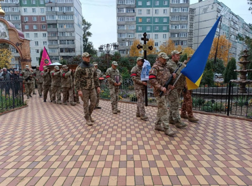 Сумська громада попрощалася із захисником Антоном Пантюшенком фото