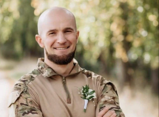 Жителька Сумщини просить присвоїти звання Героя України полеглому на війні чоловіку фото