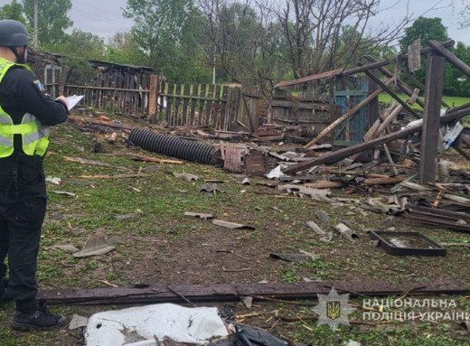 Російські війська атакували Білопільську громаду: пошкоджено автомобілі, будівлі СТО та елеватор фото Російські війська атакували Білопільську громаду: пошкоджено автомобілі, будівлі СТО та елеватор фото