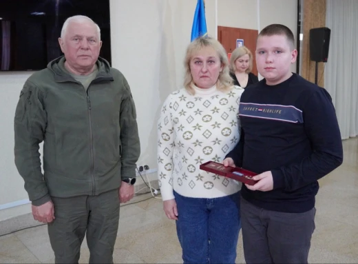 26 захисників з Сумщини посмертно нагороджені державними відзнаками фото