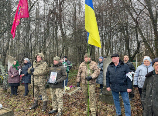 У Кролевці попрощалися із захисником Сергієм Пильтяєм фото