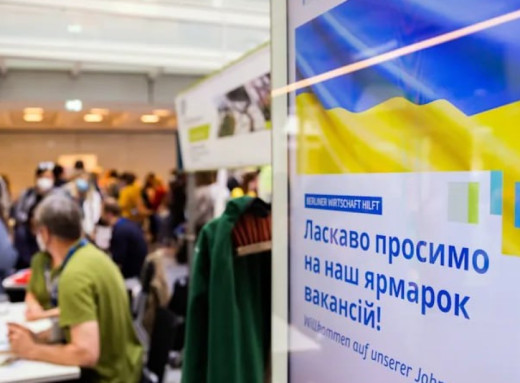 У Німеччині скорочують соціальні виплати для новоприбулих українців фото