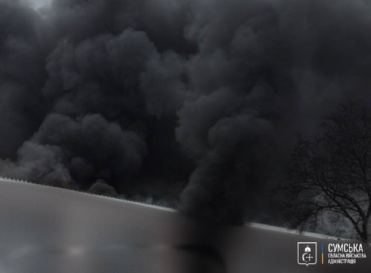 Окупанти вдарили по спортивній школі в Шостці, коли там тренувалися діти фото