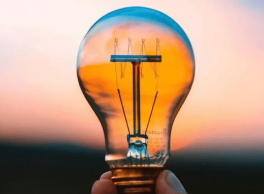 Через негоду на Сумщині без світла залишилися понад 8 тисяч споживачів фото