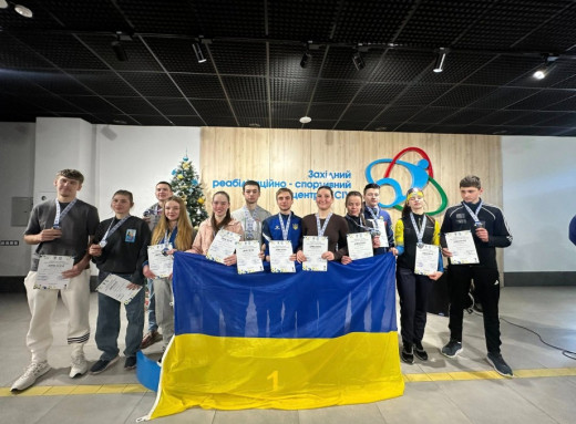 Сумські біатлоністи вибороли загальнокомандне «срібло» на чемпіонаті України фото