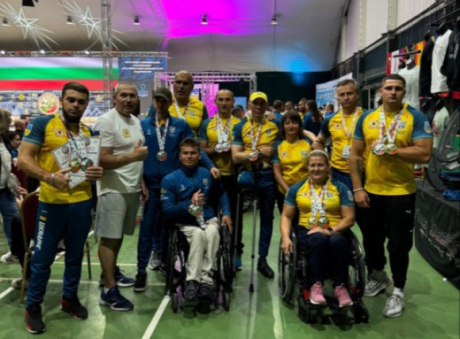 Сум’яни привезли 13 медалей з чемпіонату світу з параармрестлінгу фото