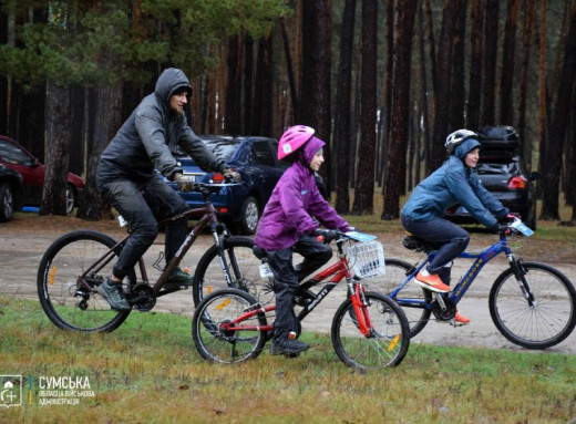 У Сумах відбувся велозаїзд «Sumy road race» на честь загиблих Героїв-спортсменів Сумщини фото У Сумах відбувся велозаїзд «Sumy road race» на честь загиблих Героїв-спортсменів Сумщини фото