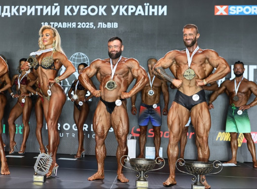 Сум’янин тріумфував на Кубку України з бодібілдингу фото Сум’янин тріумфував на Кубку України з бодібілдингу фото