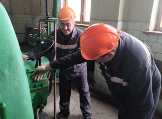 На сумських очисних спорудах провели планові ремонтні роботи та очищення відстійників фото На сумських очисних спорудах провели планові ремонтні роботи та очищення відстійників фото