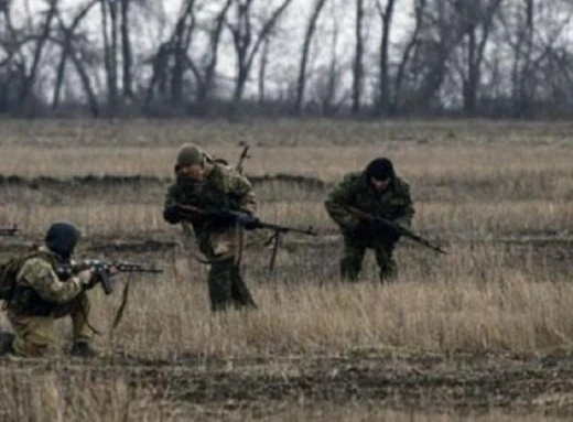 На Сумщині українські військові успішно відбили атаку ворожої ДРГ фото