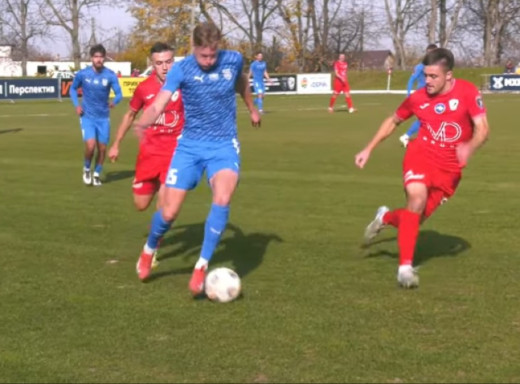 Сумська «Вікторія» вчетверте поспіль програла фото