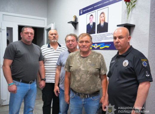 У Сумах відкрили Дошку пошани загиблим поліцейським фото У Сумах відкрили Дошку пошани загиблим поліцейським фото