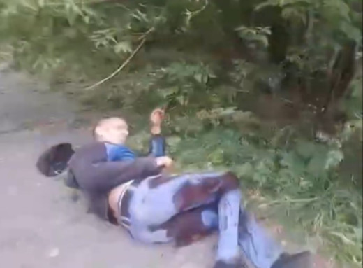 На Сумщині дільничний врятував двох чоловіків після російського обстрілу фото