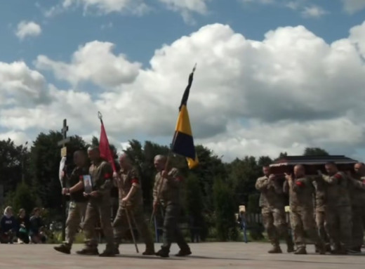 Конотоп попрощався із захисником Сергієм Калініченком фото