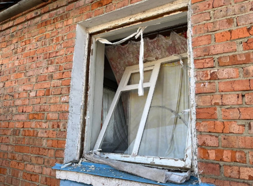 Нічна атака "шахедів" на Сумську громаду: пошкоджено 18 будівель у Стецьківці та Сумах фото