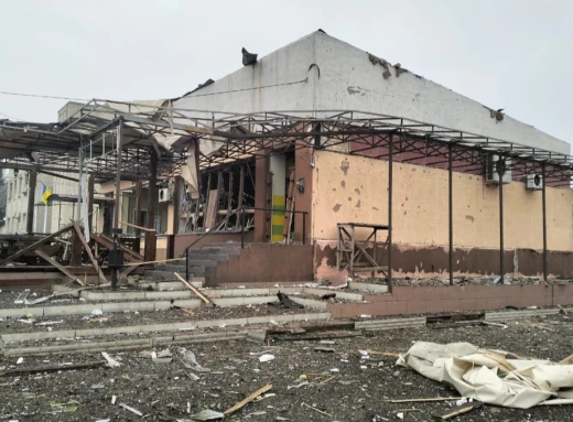Окупанти протягом доби пошкодили 22 будинки на Сумщині фото