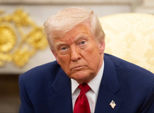 Трамп заявив про намір усунути «російську загрозу» в Гренландії фото