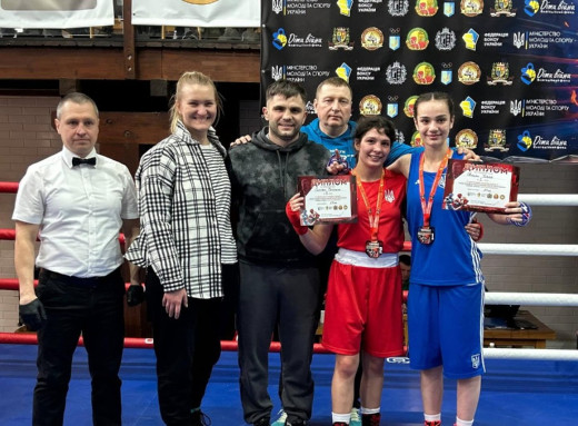 Сум’янка здобула срібну медаль чемпіонату України з боксу серед молоді фото