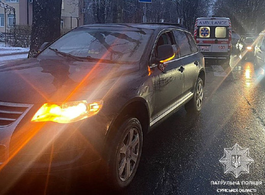 У Сумах на Троїцькій на переході збили 76-річну жінку фото