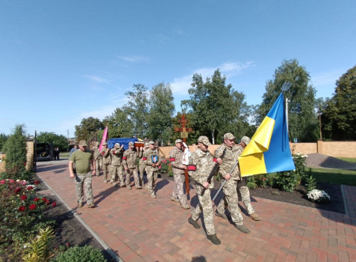 Сум’яни попрощалися із захисником Олексієм Колієнком фото Сум’яни попрощалися із захисником Олексієм Колієнком фото