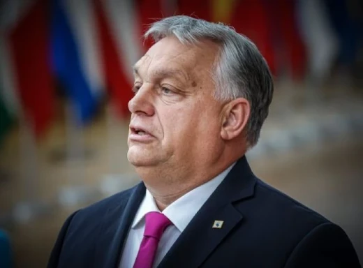 Єврокомісія відповіла на випади Орбана щодо вступу України до ЄС фото