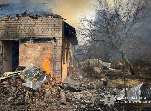 Ворог атакував енергетичні та цивільні об'єкти Сумщини: постраждали люди у Шосткинському районі фото