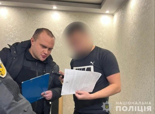 Поліцейські Сумщини затримали трьох грабіжників фото
