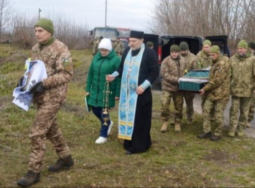 На Київщині поховали захисника з Глухівщини Олександра Полторака  фото