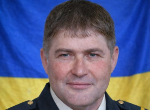 Шосткинська громада провела в останню путь прикордонника Павла Кравченка фото