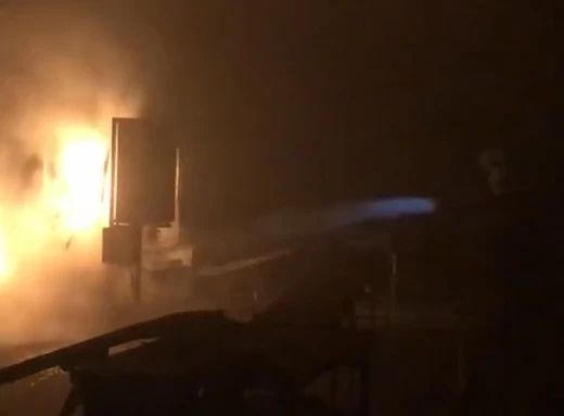 У Шостці сталася пожежа у виробничому цеху фото