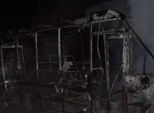 На Сумщині внаслідок удару росіян по маршрутці загинув 69-річний чоловік, 13 людей поранені фото На Сумщині внаслідок удару росіян по маршрутці загинув 69-річний чоловік, 13 людей поранені фото