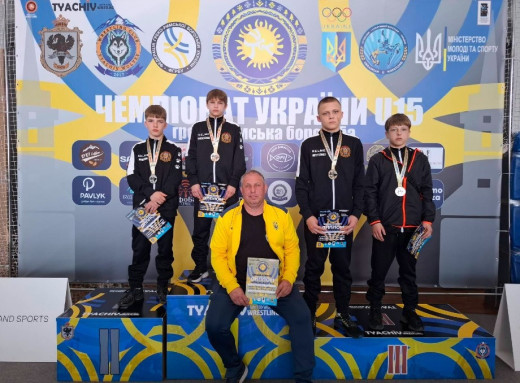 Чотири медалі здобули конотопці на чемпіонаті України з греко-римської боротьби фото