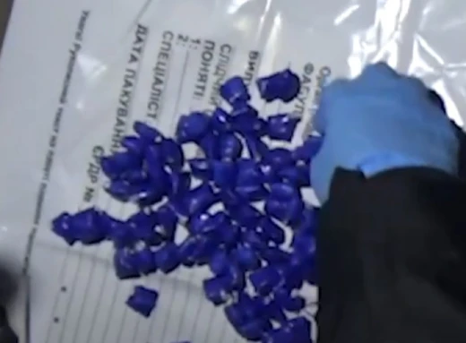 У Сумах затримали 22-річного наркодилера (відео) фото