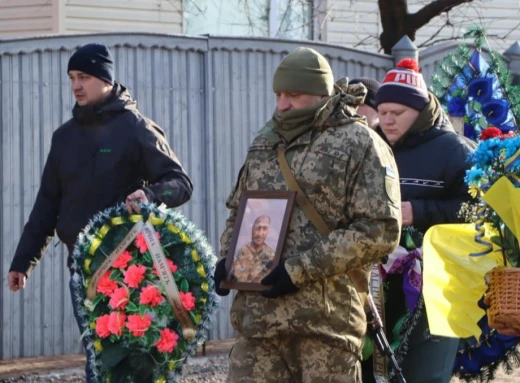 На Сумщині поховали трьох військовослужбовців ЗСУ фото