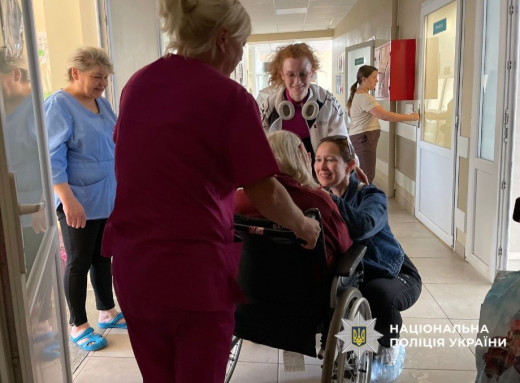 На Сумщині врятували 75-річну жінку, яка три доби блукала в лісі фото