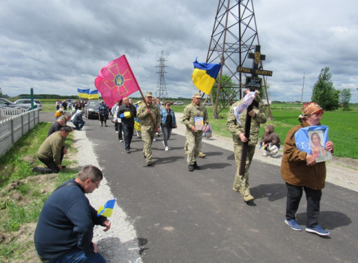 У Бурині попрощалися із загиблим захисником Іваном Чебаковим фото