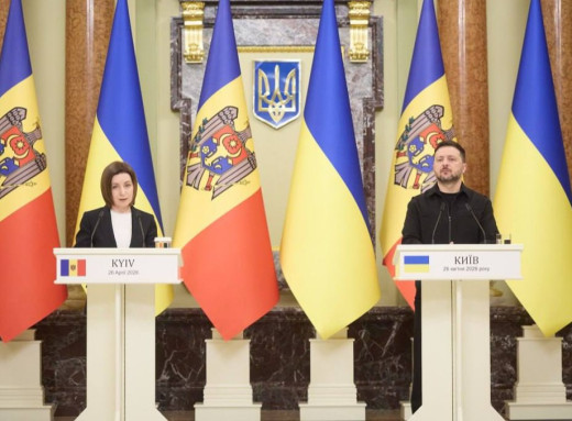 Зеленський заявив, що Україна візьме участь у саміті НАТО в Анкарі фото