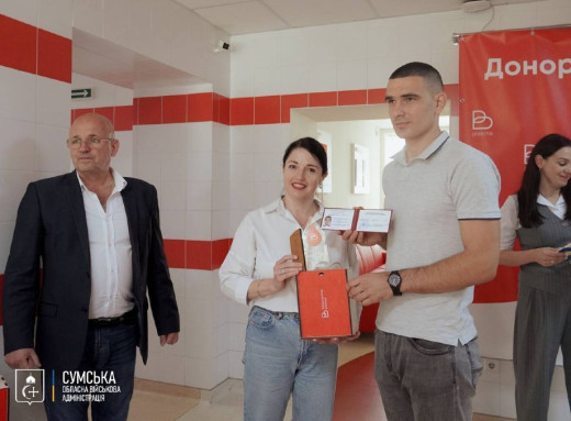 Шість жителів Сумщини отримали звання «Почесний донор України» фото