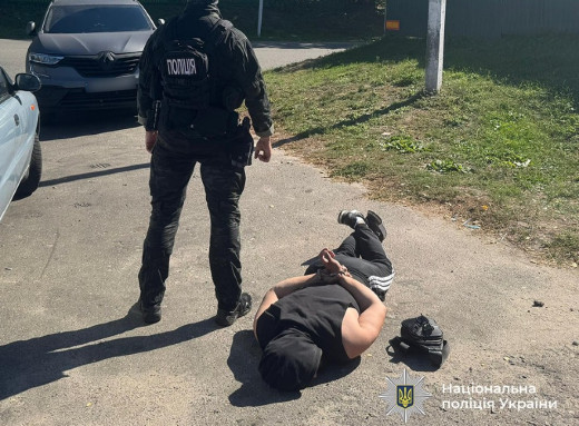 На Сумщині поліція запобігла замовному вбивству: чоловік планував вбити колишню співмешканку фото На Сумщині поліція запобігла замовному вбивству: чоловік планував вбити колишню співмешканку фото