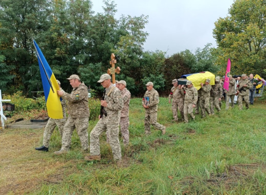 Сум’яни попрощалися із захисником, який загинув на Запоріжжі фото