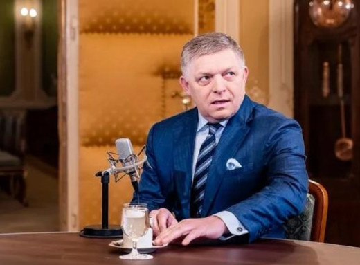 Прем’єра Словаччини Фіцо підозрюють у держзраді: поліція почала розслідування фото
