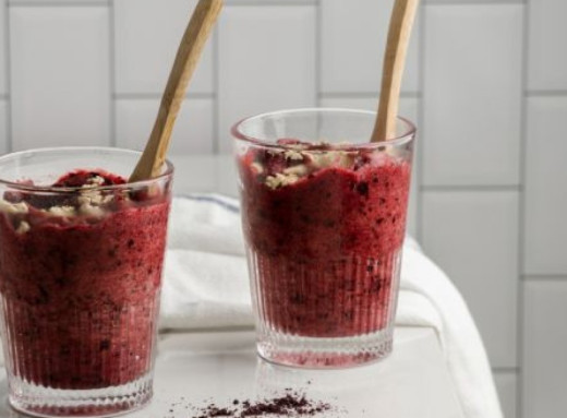 Смузі для гормонального балансу та молодості: рецепт здоров'я в одній склянці фото