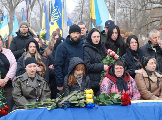 У Шостці попрощалися з Героєм-захисником Денисом Мезерею фото