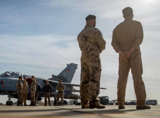 Іран атакував військовий табір Бундесверу в Йорданії фото