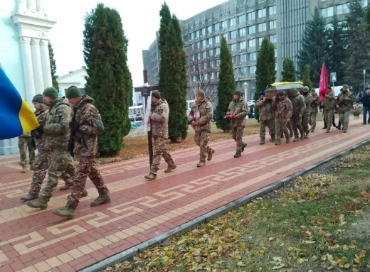 У Сумах прощалися із двома захисниками фото