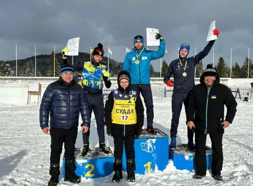 Біатлоністи з Сумщини з медалями на чемпіонаті України фото