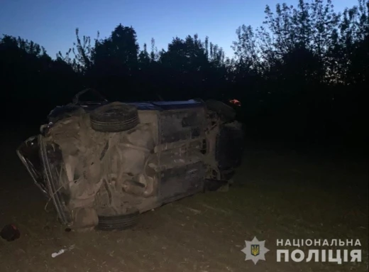 Смертельна ДТП під Шосткою: водій загинув, пасажир у лікарні фото