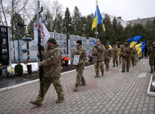 Роменці попрощалися із захисником України Ігорем Галенком фото