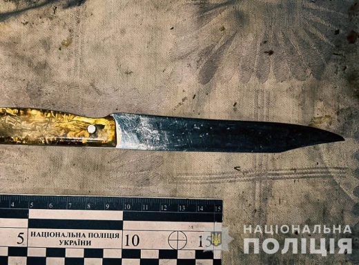 На Охтирщині жінка завдала ножового поранення співмешканцю під час сварки фото