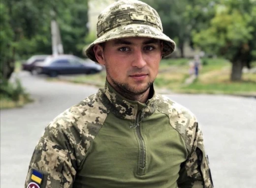 Герой України: рідні Романа Прокопенка з Сум закликають підтримати петицію фото